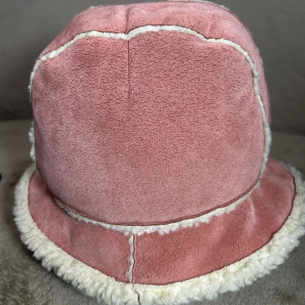 San Diego Hat Co Womens Pink Faux Shearling Bucket Hat 57cm Winter Cloche